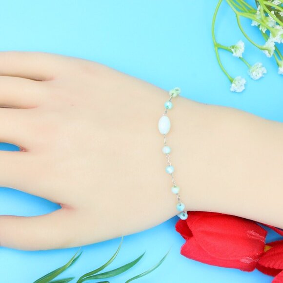 Chic & Stylish Bracelet – A Thoughtful Gift for Women and Girls, DYC1536 - Picture 4 of 10